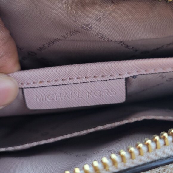 Michael Kors Jet Set Large Logo Crossbody Bag - Picture 8 of 11